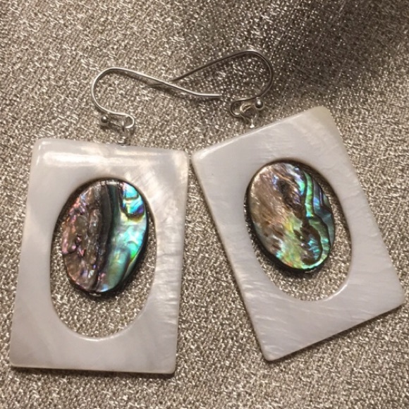 Abalone and Mother of Pearls earrings.✨ - Picture 6 of 7